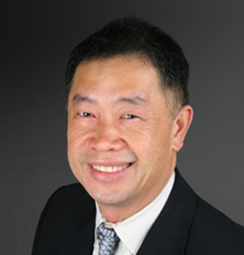 Headshot of MRE Employee Huan Bui